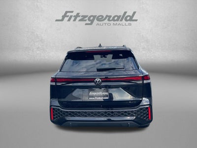 2026 Volkswagen Tiguan 2.0T SE R-Line Black