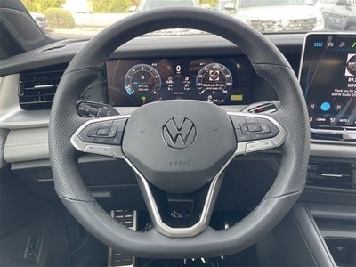 2026 Volkswagen Tiguan 2.0T SE R-Line Black