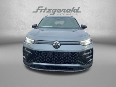 2026 Volkswagen Tiguan 2.0T SE R-Line Black