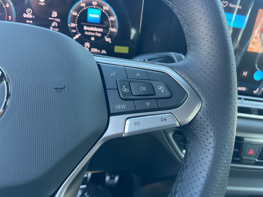 2026 Volkswagen Tiguan 2.0T SE R-Line Black
