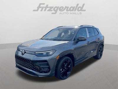 2026 Volkswagen Tiguan SE R-Line Black