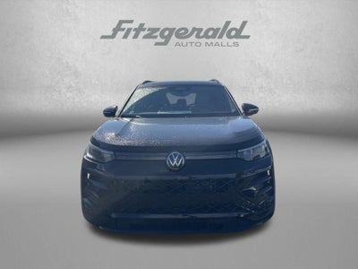 2026 Volkswagen Tiguan 2.0T SE R-Line Black