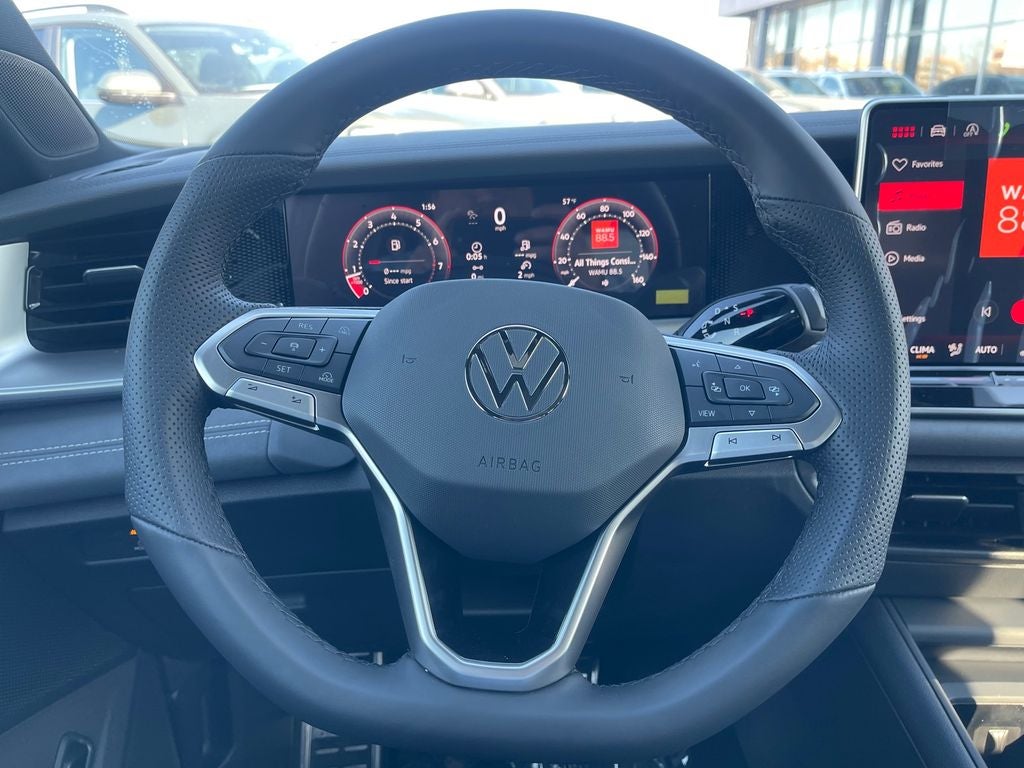 2026 Volkswagen Tiguan 2.0T SE R-Line Black