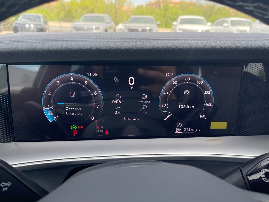 2026 Volkswagen Tiguan 2.0T SE