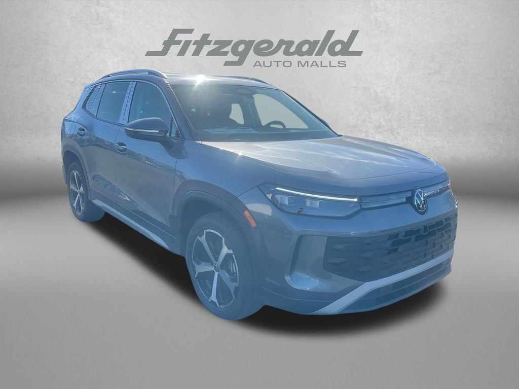 2025 Volkswagen Tiguan 2.0T SE