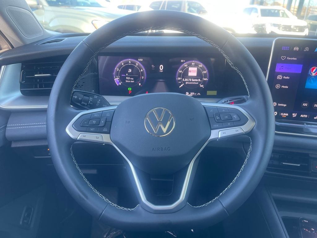 2025 Volkswagen Tiguan 2.0T SE