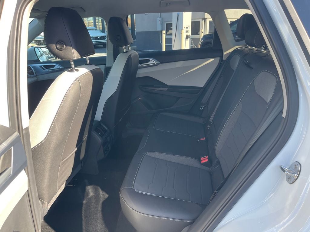 2026 Volkswagen Taos 1.5T SE