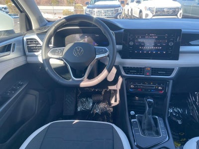 2026 Volkswagen Taos 1.5T SE