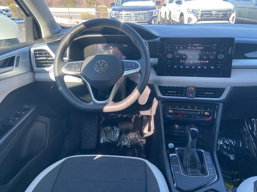 2026 Volkswagen Taos 1.5T SE