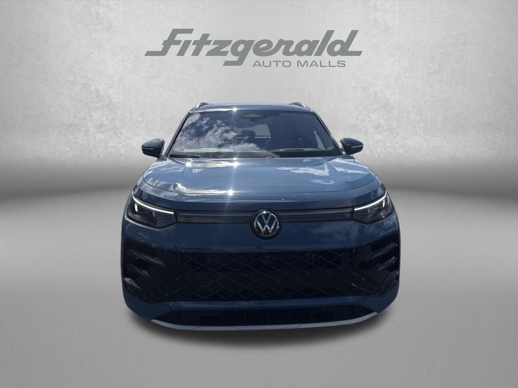 2026 Volkswagen Tiguan 2.0T SEL R-Line Turbo