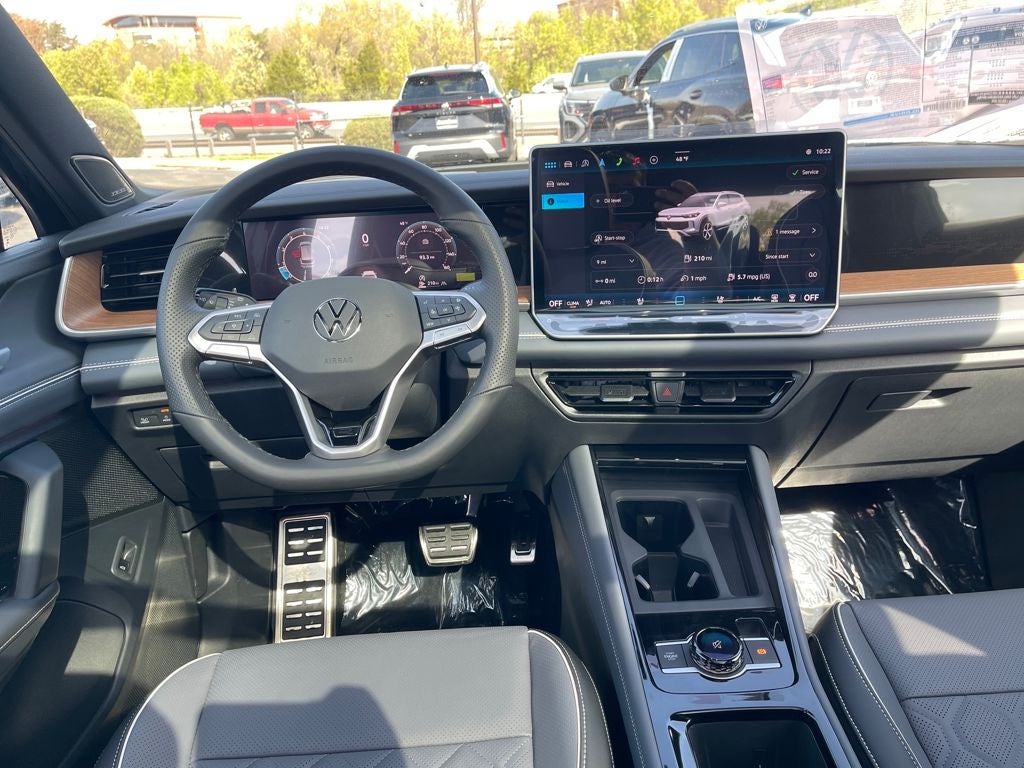 2026 Volkswagen Tiguan 2.0T SEL R-Line Turbo