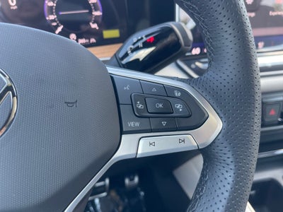 2026 Volkswagen Tiguan 2.0T SEL R-Line Turbo