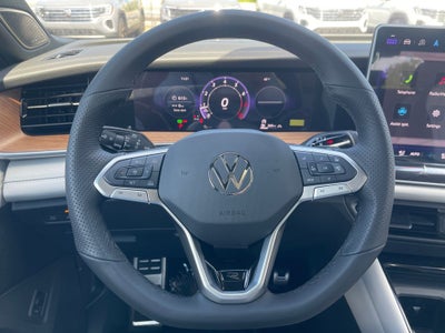 2026 Volkswagen Tiguan 2.0T SEL R-Line Turbo