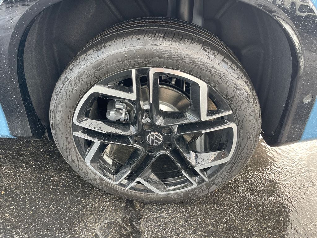 2026 Volkswagen Tiguan SEL R-Line Turbo