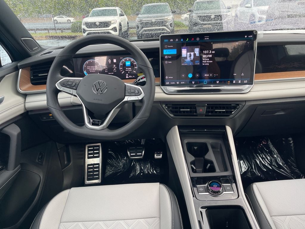 2026 Volkswagen Tiguan SEL R-Line Turbo