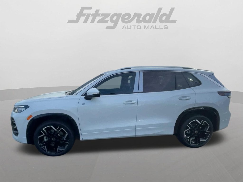 2026 Volkswagen Tiguan SEL R-Line Turbo