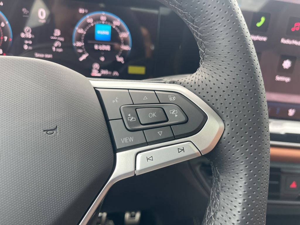2026 Volkswagen Tiguan 2.0T SEL R-Line