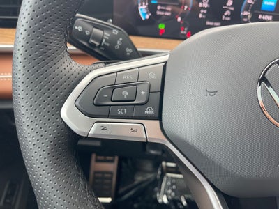 2026 Volkswagen Tiguan 2.0T SEL R-Line