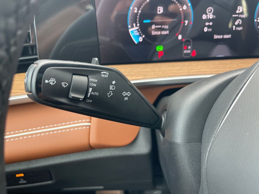 2026 Volkswagen Tiguan 2.0T SEL R-Line