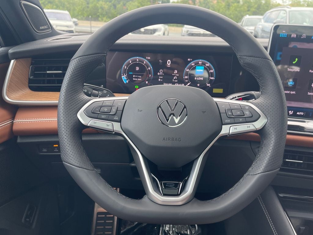 2026 Volkswagen Tiguan 2.0T SEL R-Line