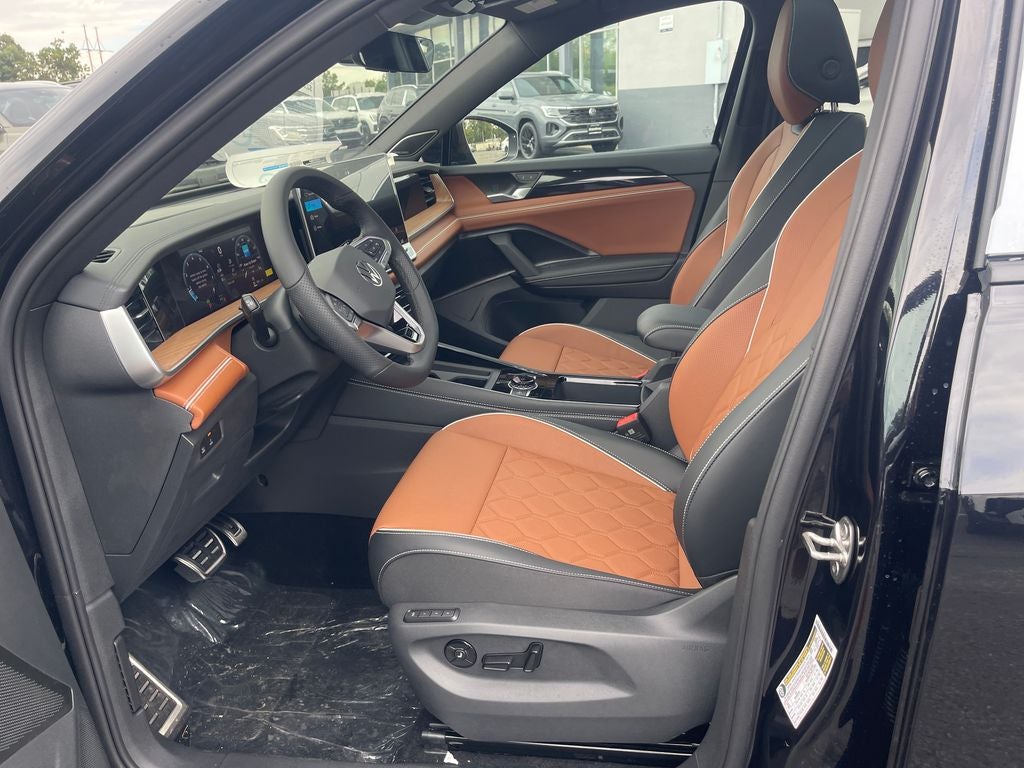 2026 Volkswagen Tiguan 2.0T SEL R-Line