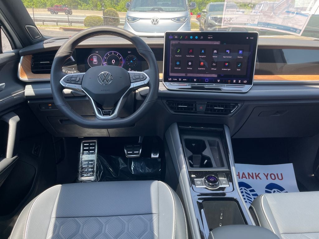 2026 Volkswagen Tiguan 2.0T SEL
