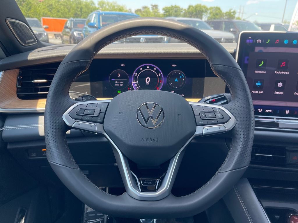 2026 Volkswagen Tiguan 2.0T SEL