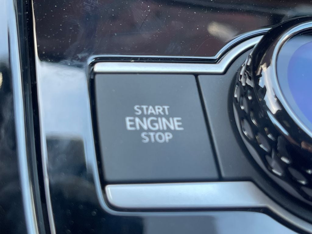 2026 Volkswagen Tiguan 2.0T SEL R-Line Turbo
