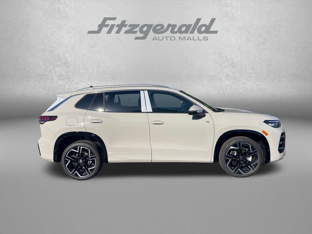 2026 Volkswagen Tiguan 2.0T SEL