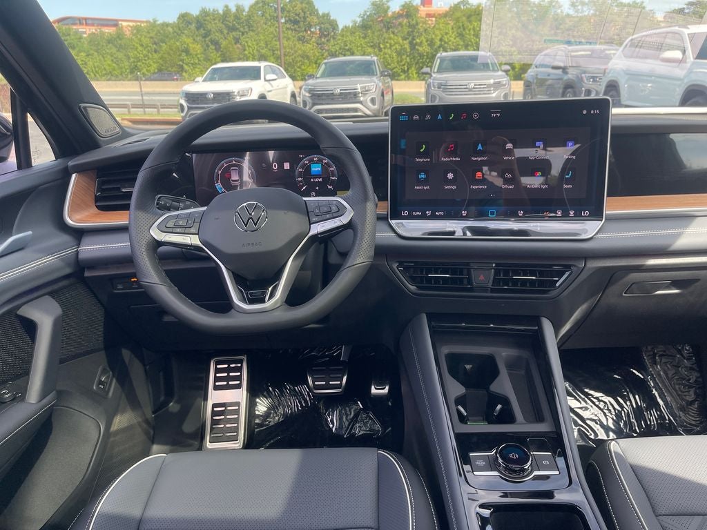 2026 Volkswagen Tiguan 2.0T SEL R-Line Turbo