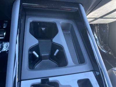 2026 Volkswagen Tiguan 2.0T SEL R-Line
