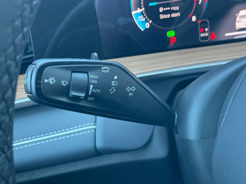 2026 Volkswagen Tiguan 2.0T SEL R-Line