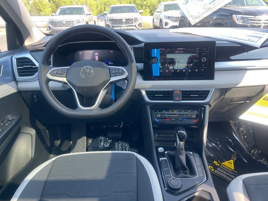 2026 Volkswagen Taos 1.5T SE