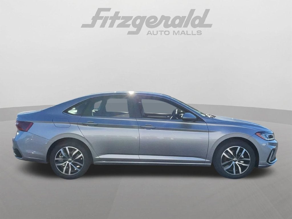 2027 Volkswagen Jetta 1.5T SE