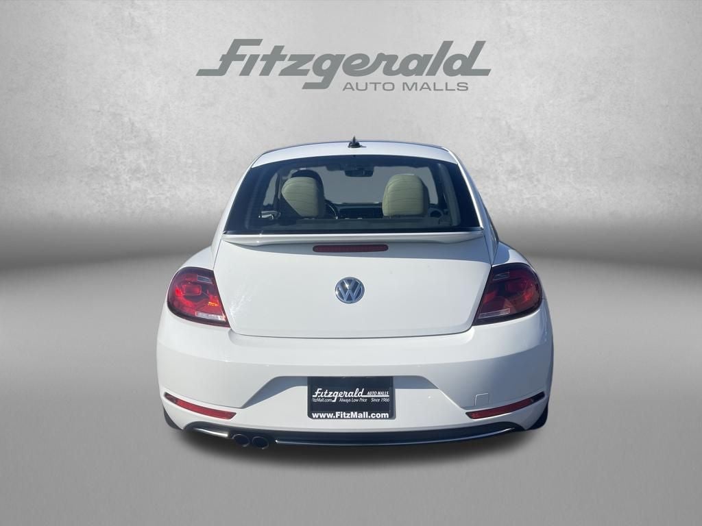 2018 Volkswagen Beetle 2.0T SE