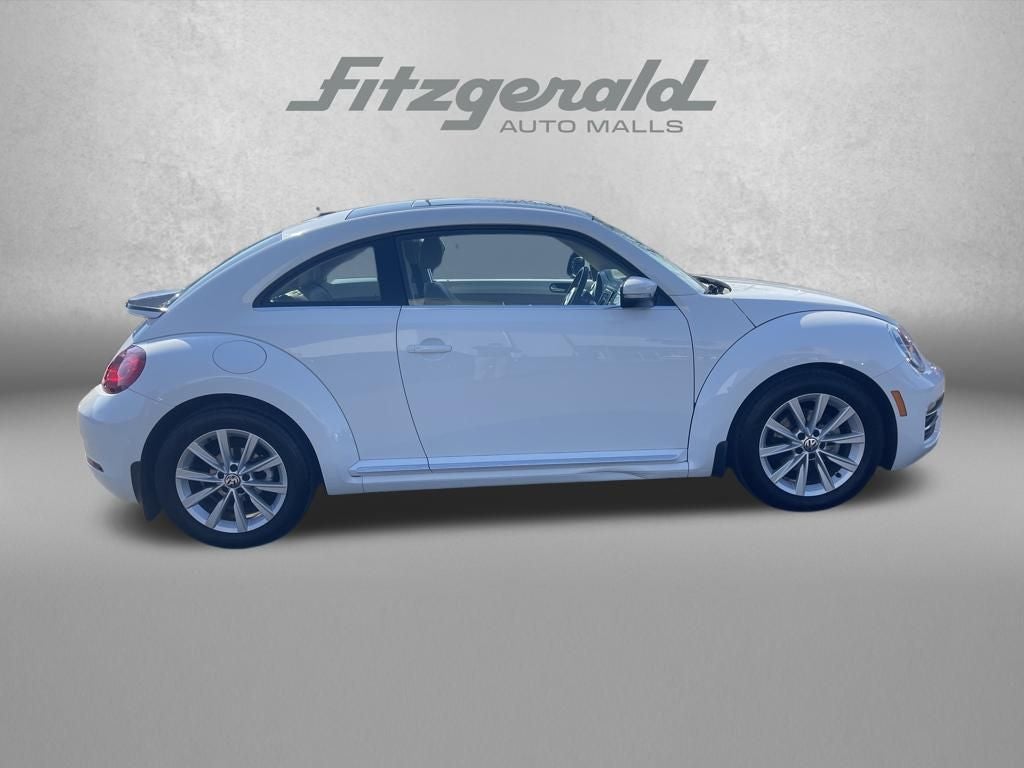 2018 Volkswagen Beetle 2.0T SE