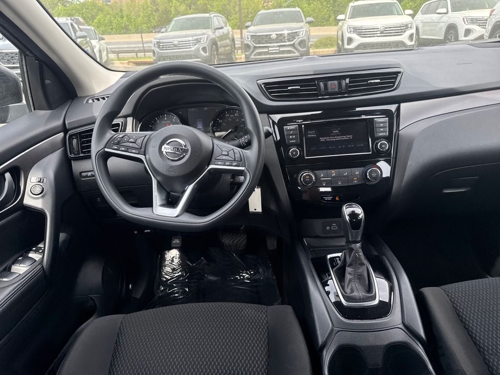 2022 Nissan Rogue Sport S