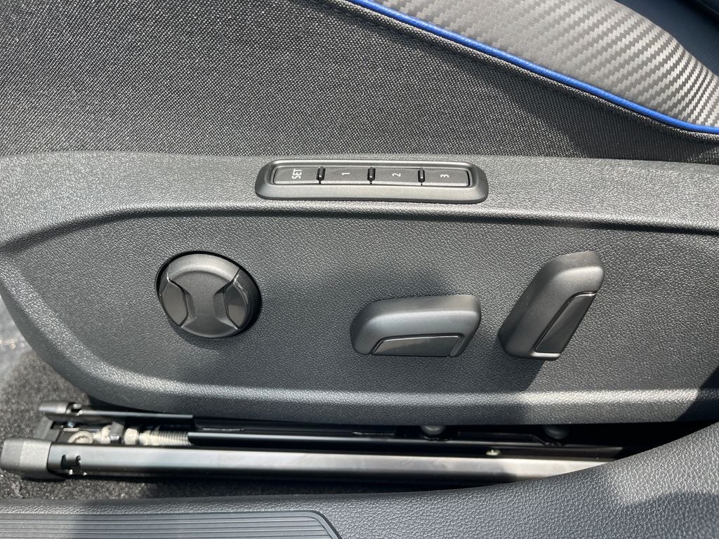 2026 Volkswagen Golf R 2.0T