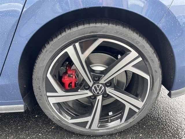 2025 Volkswagen Golf GTI 2.0T SE