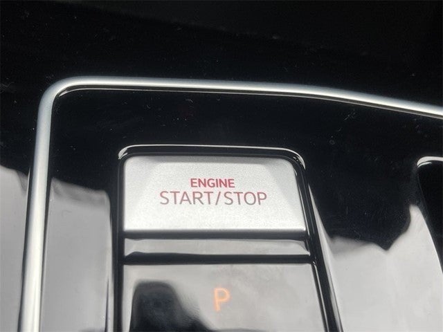 2025 Volkswagen Golf GTI 2.0T SE