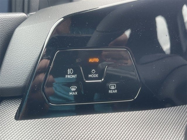 2025 Volkswagen Golf GTI 2.0T SE