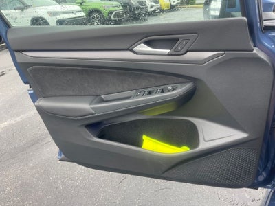 2025 Volkswagen Golf GTI 2.0T SE