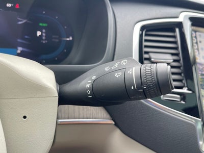 2023 Volvo XC90 Recharge Plug-In Hybrid T8 Plus Bright Theme 7 Passenger