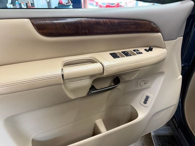 2013 Nissan Armada Platinum