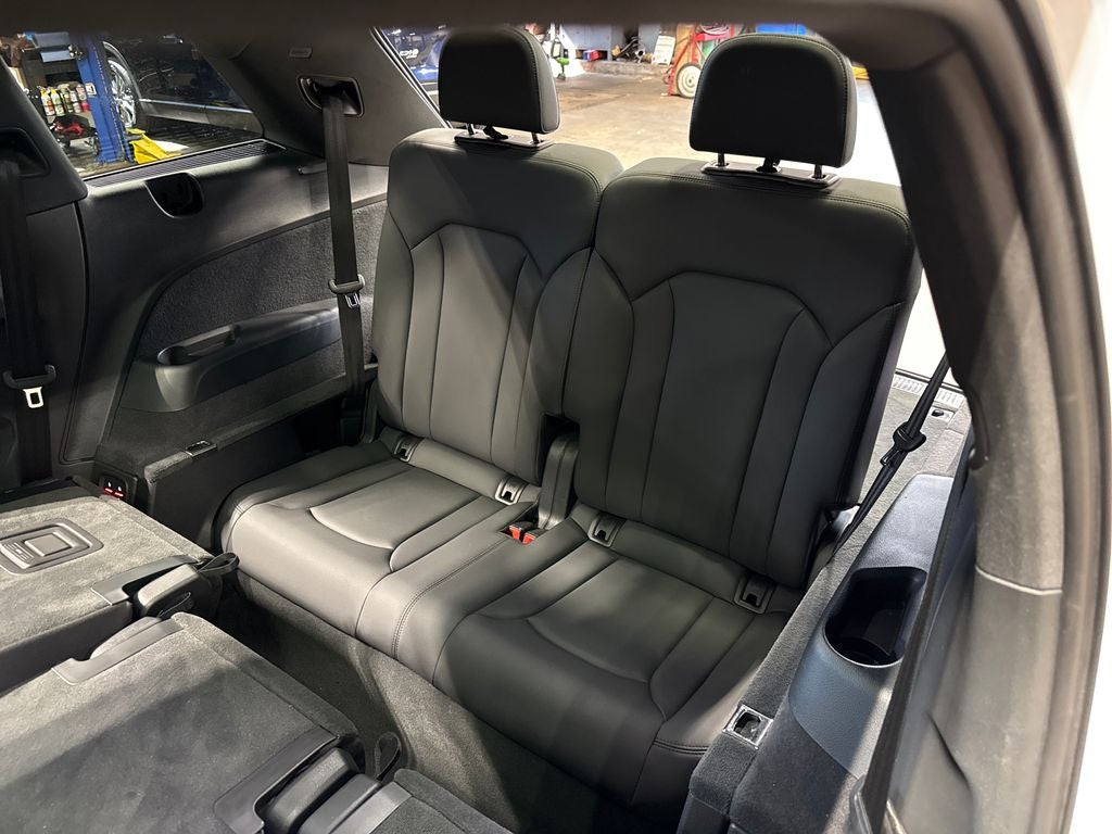 2021 Audi Q7 45 Premium Plus quattro
