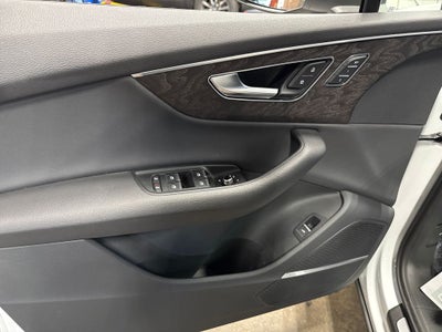 2021 Audi Q7 45 Premium Plus quattro