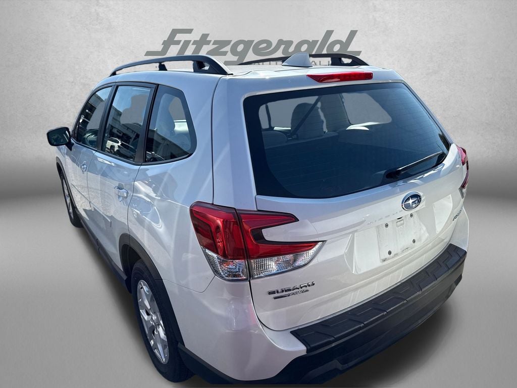 2023 Subaru Forester Base