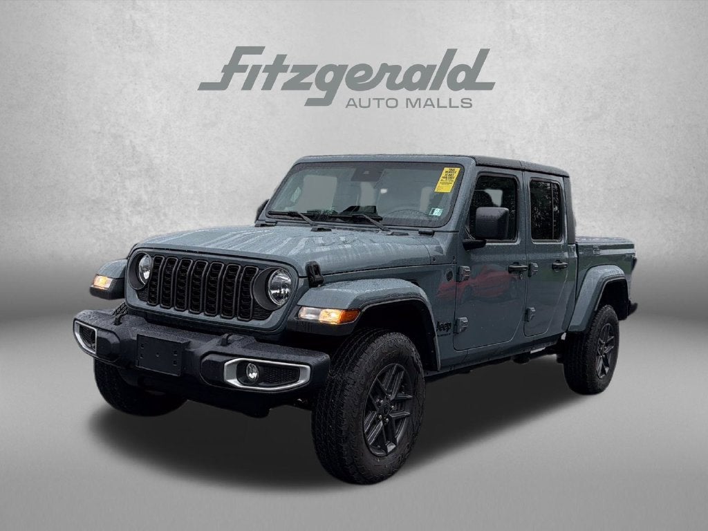 2024 Jeep Gladiator Sport S