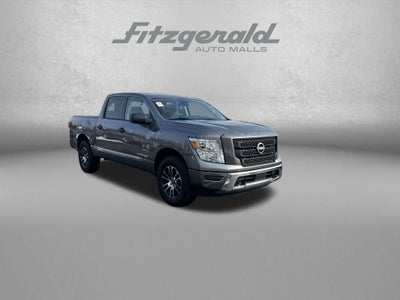 2024 Nissan Titan SV