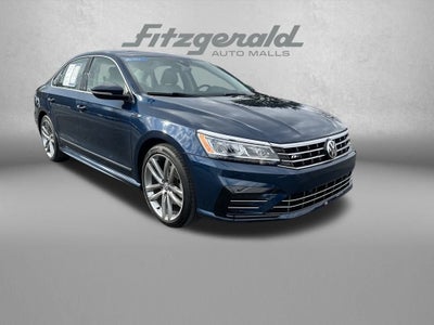 2019 Volkswagen Passat 2.0T SE R-Line